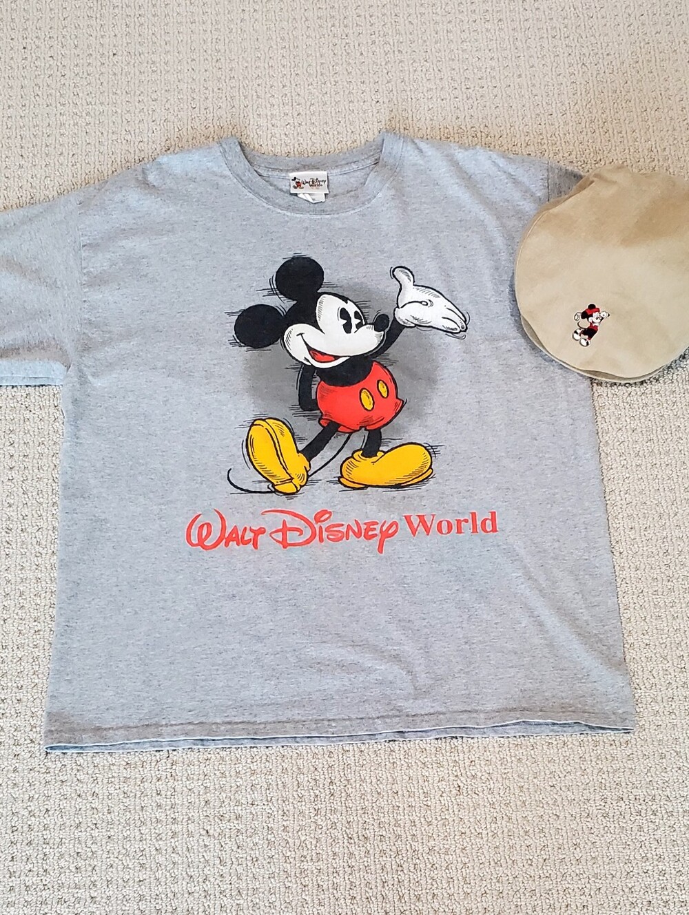 Walt Disney World Vtg Mickey TShirt Large +Newsboy Hat Walt Disney World Golf